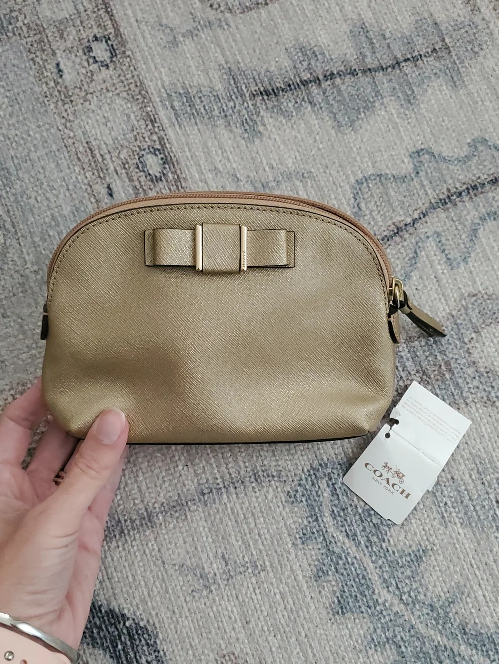 NWOT Coach Gold Metallic Bow Cosmetic Zip Accessory Case Bag